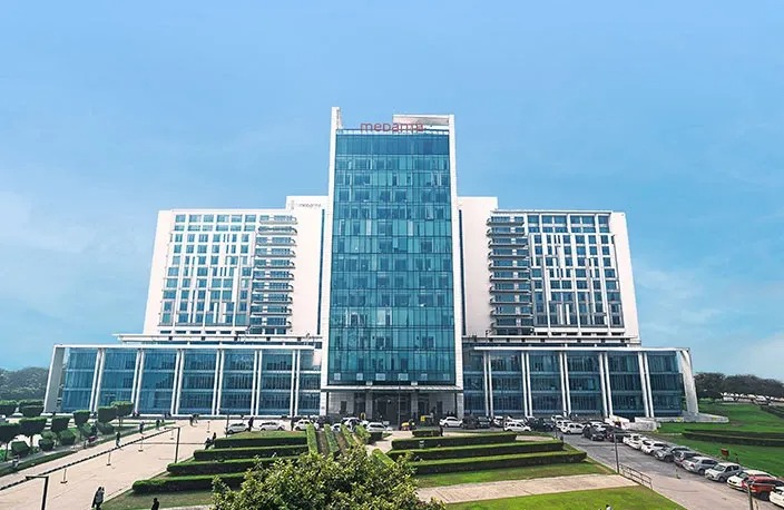 Medanta – The Medicity building