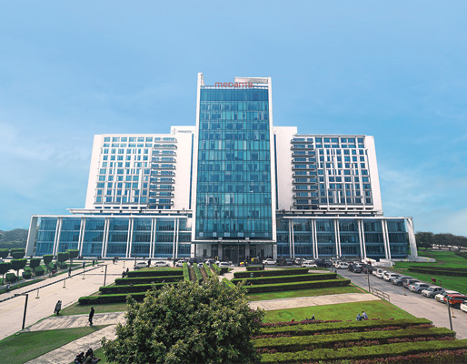 Medanta – The Medicity building